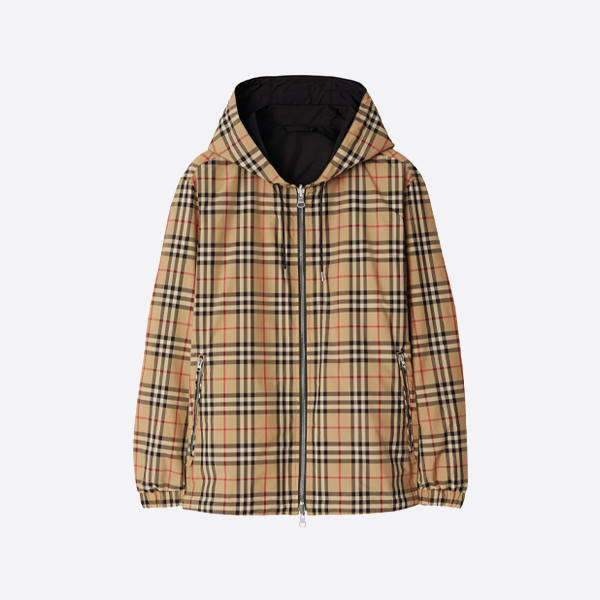 バーバリーのクラシックなスモールチェックのダブルフェイスジャケット