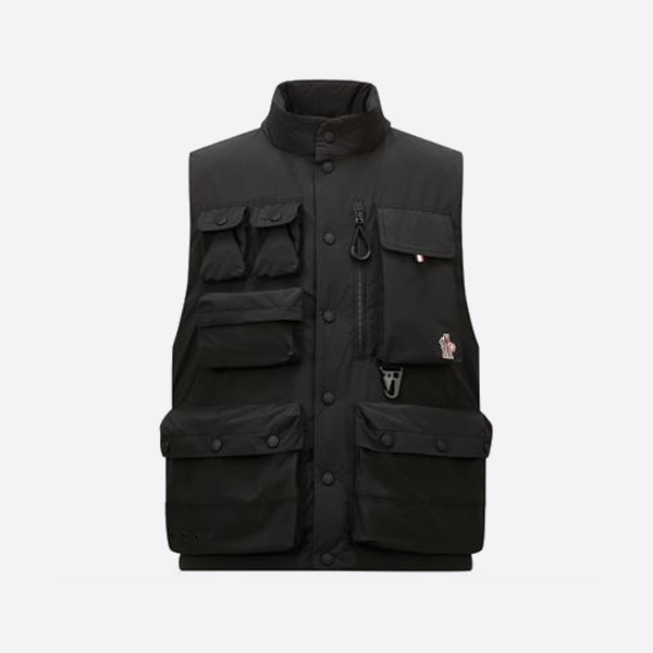 モンクレール グースダウンベスト（ブラック）