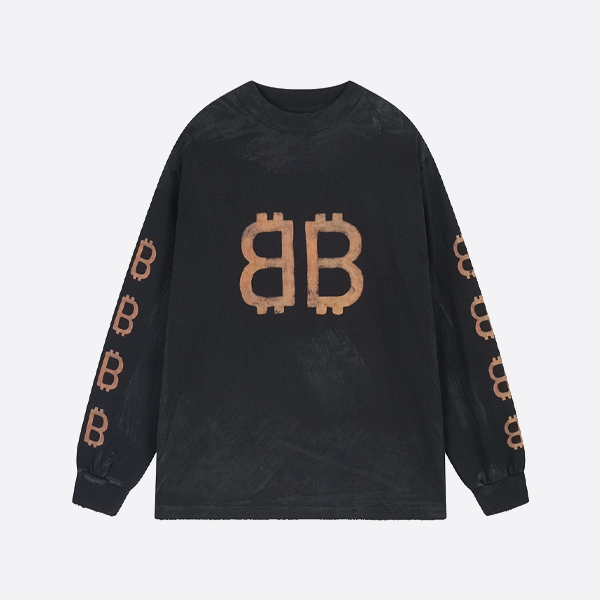 バレンシアガの泥染め長袖ブラック