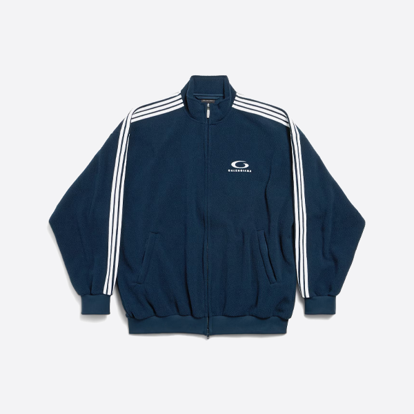 バレンシアガのダブルリング刺繍入りポーラーフリースジャケット